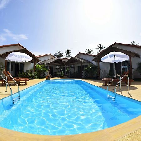 Vivi Bungalows Resort Nai Harn Экстерьер фото