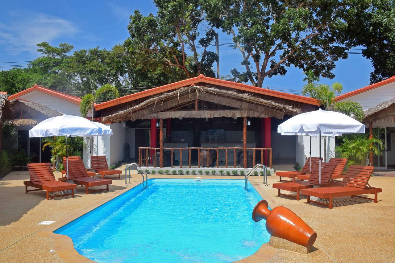Vivi Bungalows Resort Nai Harn Экстерьер фото