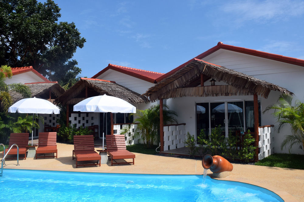 Vivi Bungalows Resort Nai Harn Экстерьер фото