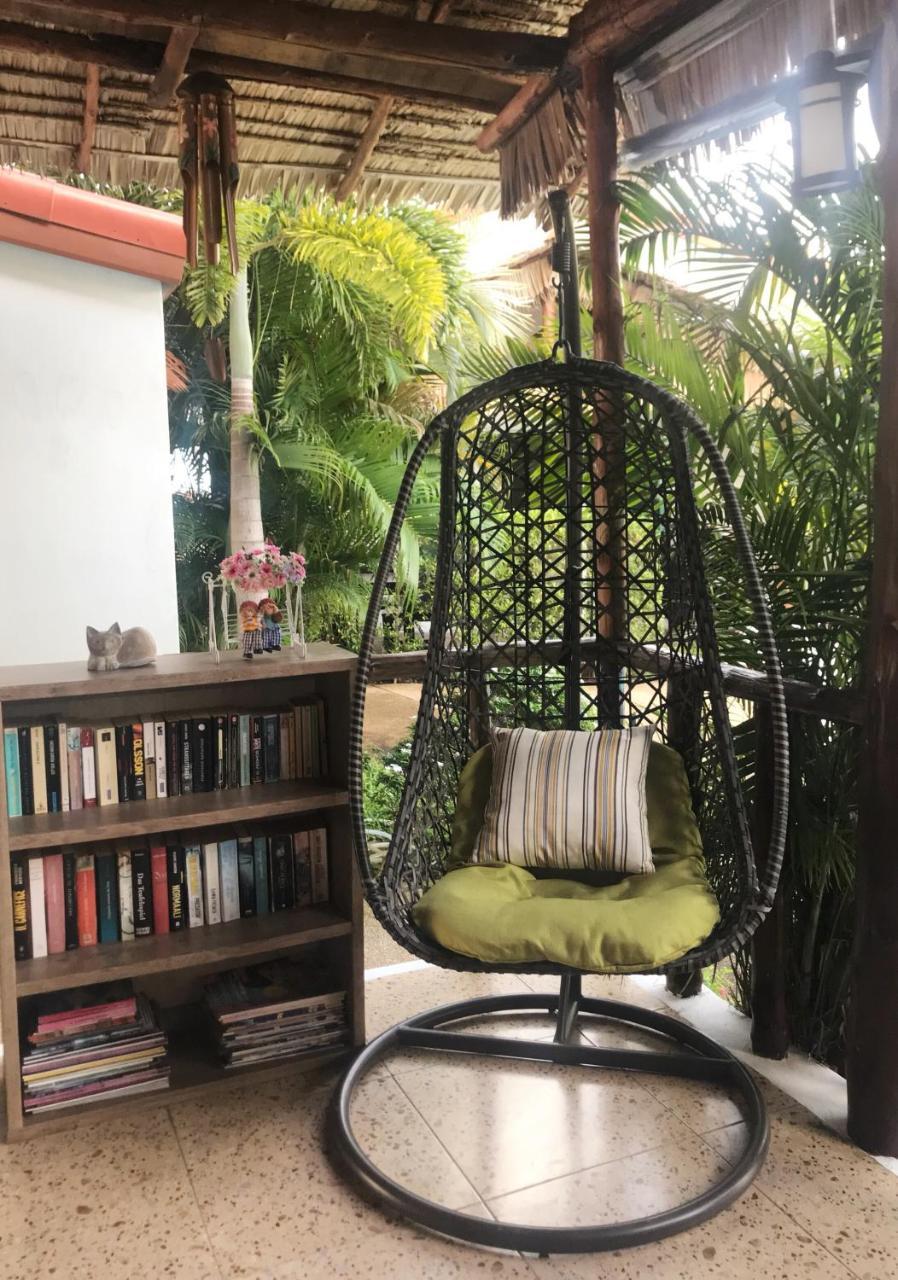 Vivi Bungalows Resort Nai Harn Экстерьер фото